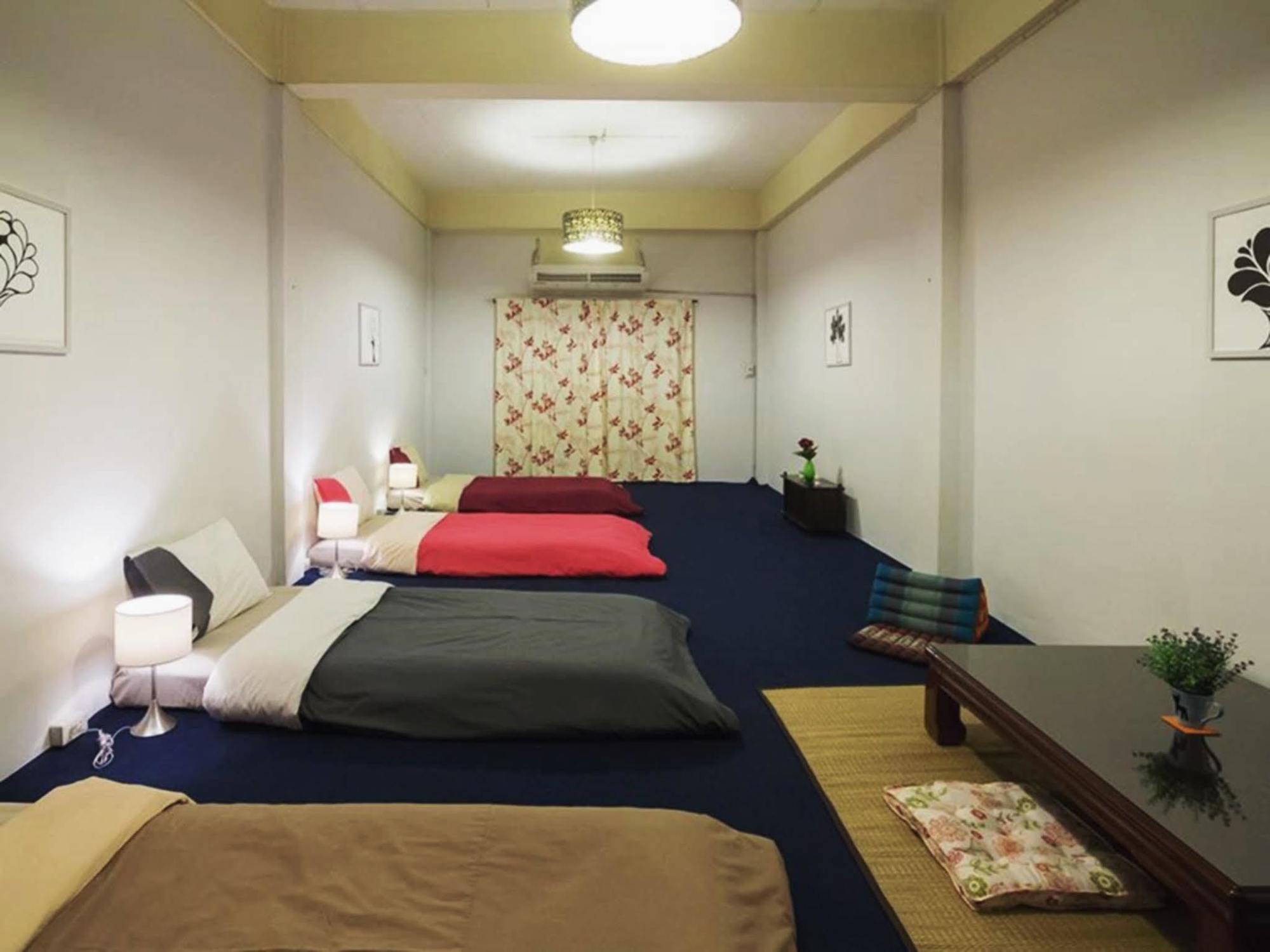 Thai Chaba Backpackers Udon Thani Exterior photo